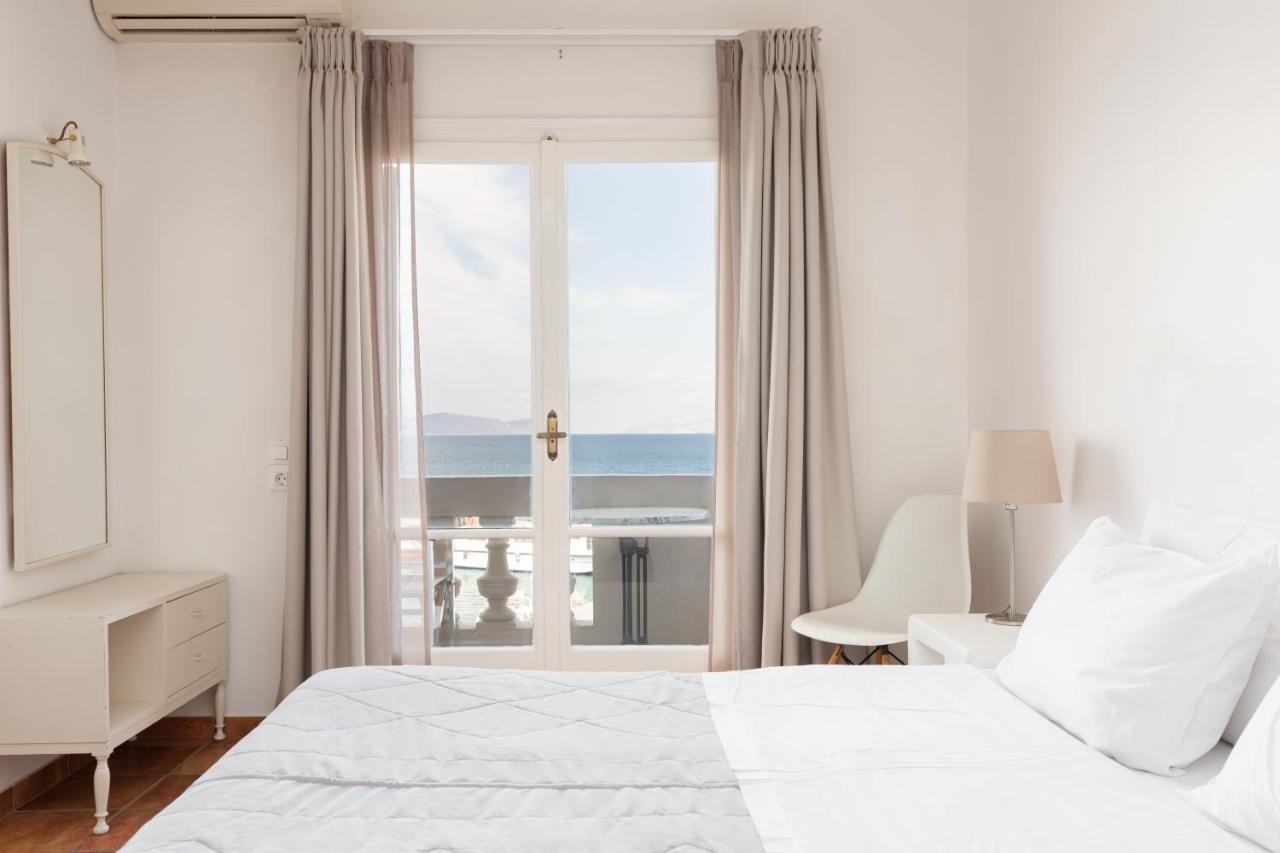Hotel Roumani Spetses Town ภายนอก รูปภาพ
