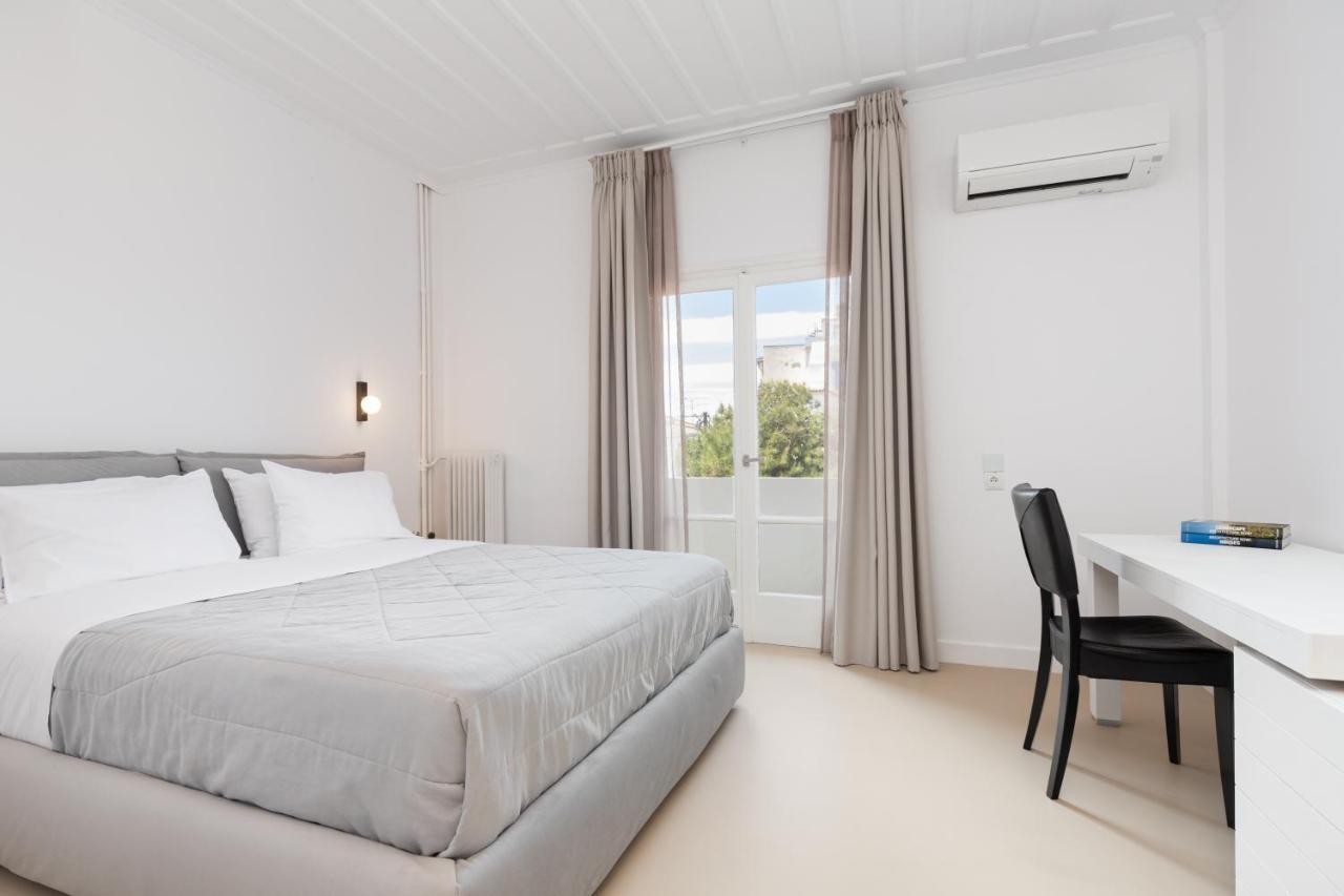 Hotel Roumani Spetses Town ภายนอก รูปภาพ