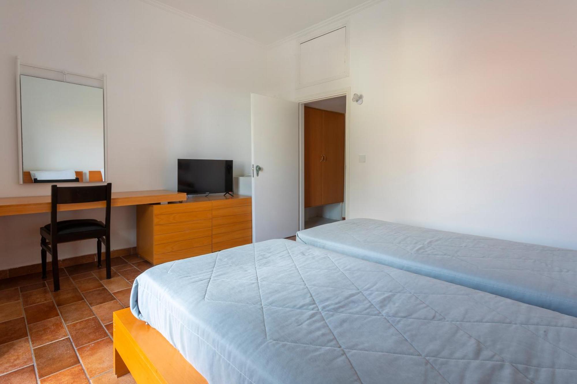 Hotel Roumani Spetses Town ภายนอก รูปภาพ