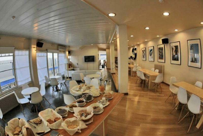 Hotel Roumani Spetses Town ภายนอก รูปภาพ